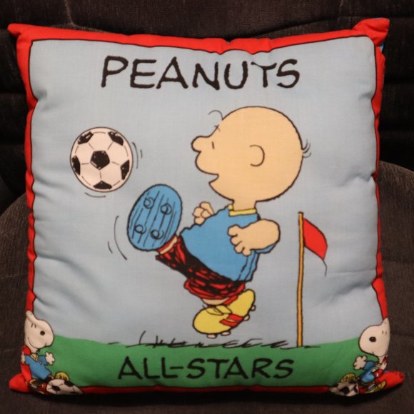 Peanuts All-Stars Charlie Brown Kicking Soccer Ball & Snoopy In Corners PILLOW - Picture 1 of 2